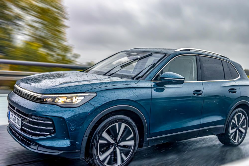 jenis jenis mobil: SUV